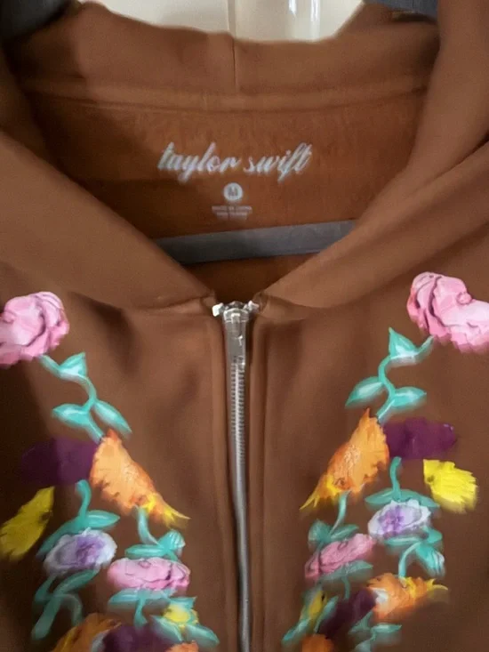 Taylor Swift Brown Floral Hoodie Jacket - Picture 2 of 2
